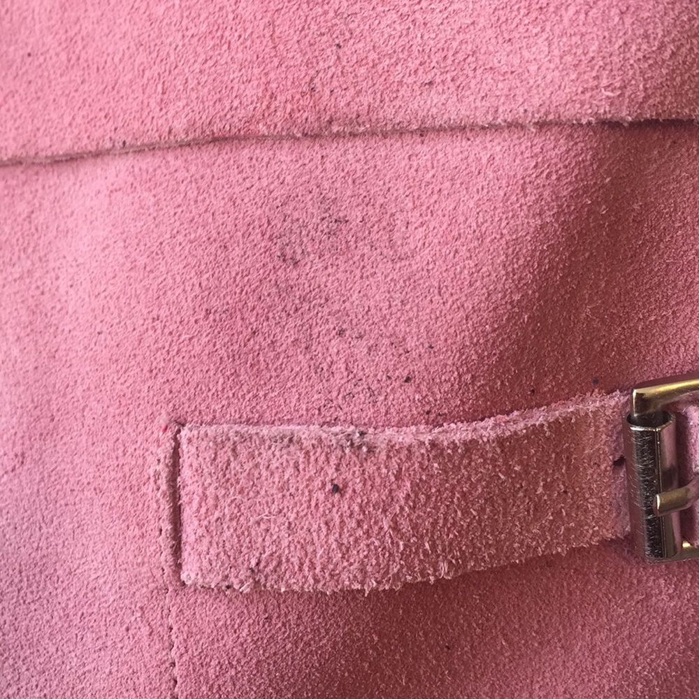 Pink - Picture 3 of 3
